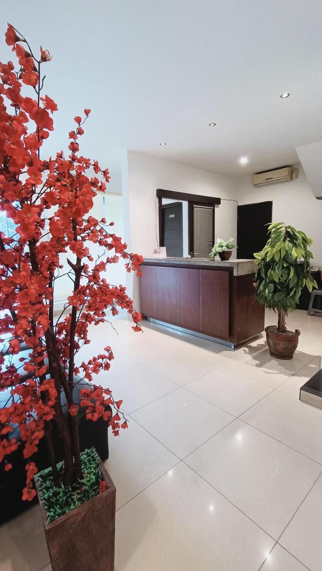 VI Hotel Bandung Ngoại thất bức ảnh