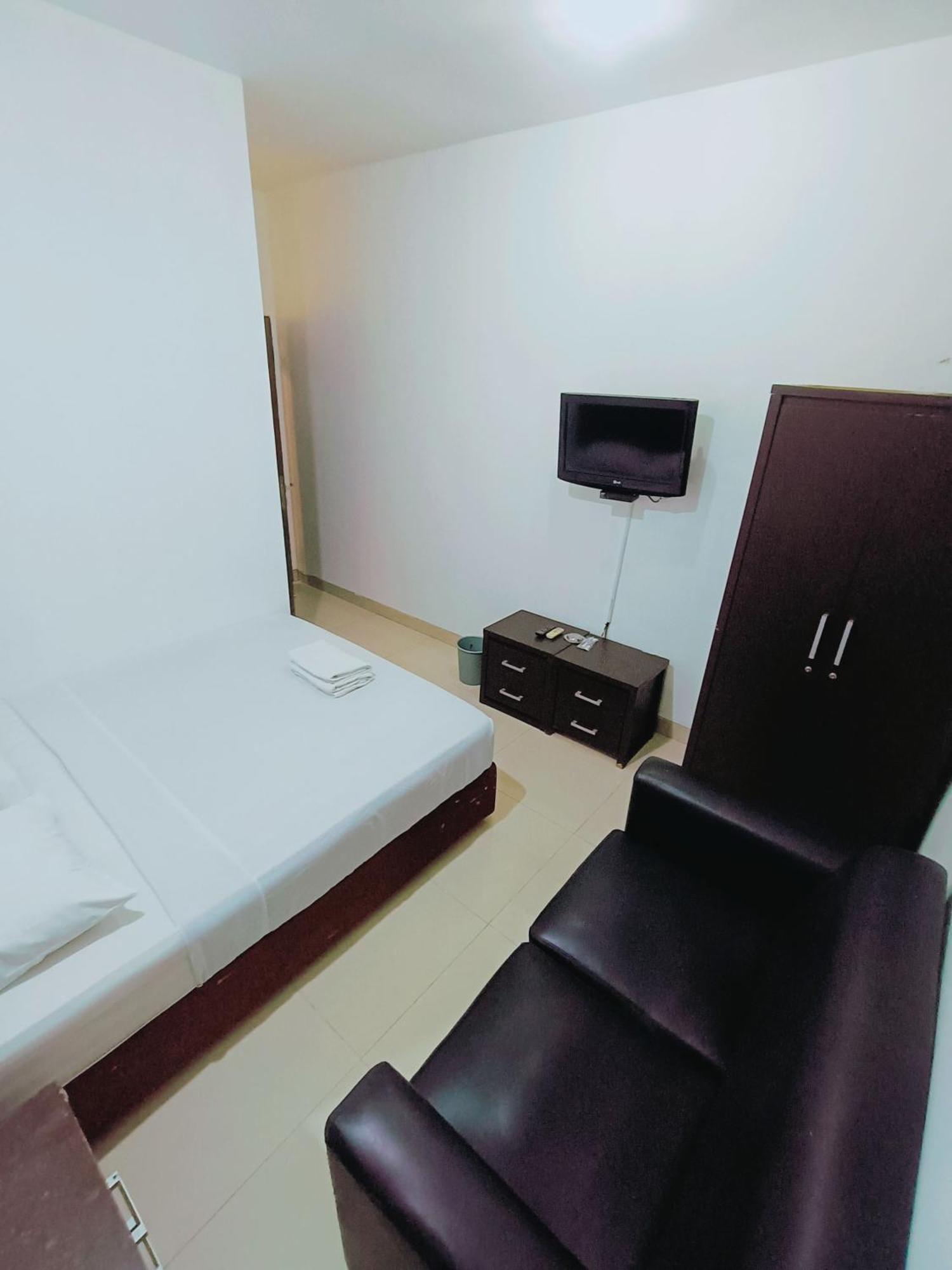 VI Hotel Bandung Ngoại thất bức ảnh